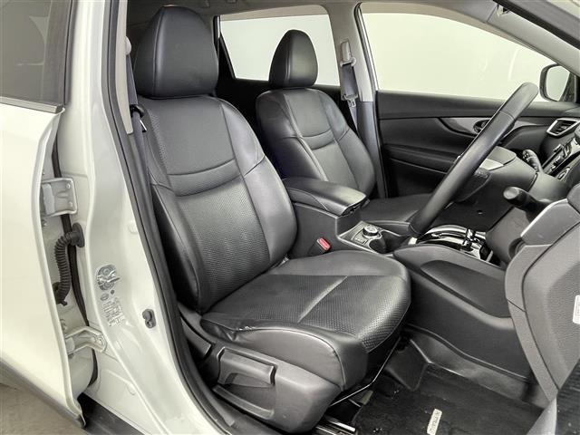 エクストレイル 20Xt エマージェンシーブレーキパッケージ 純正ナビ アラウンドビューモニター レーダークルーズコントロール パワーバックドア LEDライト シートヒーター 純正17インチAW ステアリングリモコン デジタルインナーミラー スマートキー 禁煙車(16枚目)