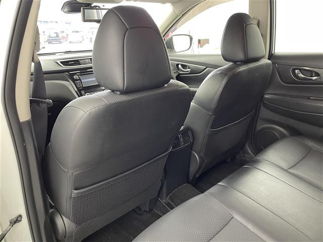 エクストレイル 20Xt エマージェンシーブレーキパッケージ 純正ナビ アラウンドビューモニター レーダークルーズコントロール パワーバックドア LEDライト シートヒーター 純正17インチAW ステアリングリモコン デジタルインナーミラー スマートキー 禁煙車(23枚目)