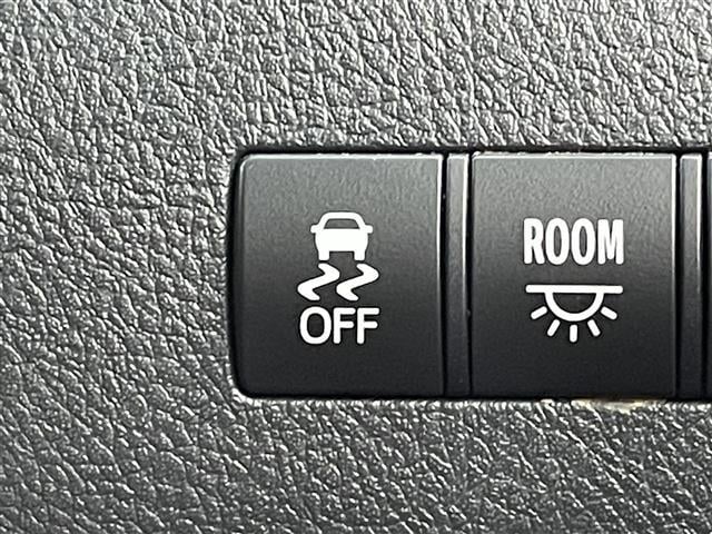 ヴェルファイア ２．４Ｚ　ゴールデンアイズ　フリップダウンモニター　純正８インチナビ　バックカメラ　両側パワースライドドア　クルーズコントロール　ＨＩＤオートライト　ハーフレザーシート　オットマン　パワーバックドア　スマートキー　ＥＴＣ　禁煙車（22枚目）