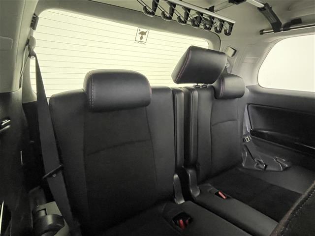 ヴェルファイア ２．４Ｚ　ゴールデンアイズ　フリップダウンモニター　純正８インチナビ　バックカメラ　両側パワースライドドア　クルーズコントロール　ＨＩＤオートライト　ハーフレザーシート　オットマン　パワーバックドア　スマートキー　ＥＴＣ　禁煙車（35枚目）