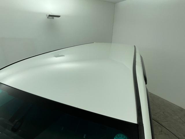 ヴェルファイア ２．４Ｚ　ゴールデンアイズ　フリップダウンモニター　純正８インチナビ　バックカメラ　両側パワースライドドア　クルーズコントロール　ＨＩＤオートライト　ハーフレザーシート　オットマン　パワーバックドア　スマートキー　ＥＴＣ　禁煙車（77枚目）