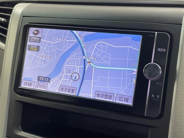 ヴェルファイア ２．４Ｚ　フリップダウンモニター　純正７インチナビ　バックカメラ　両側パワースライドドア　ＨＩＤオートライト　純正１８インチアルミホイール　ステアリングリモコン　ドライブレコーダー　ＥＴＣ　スマートキー　禁煙車（3枚目）