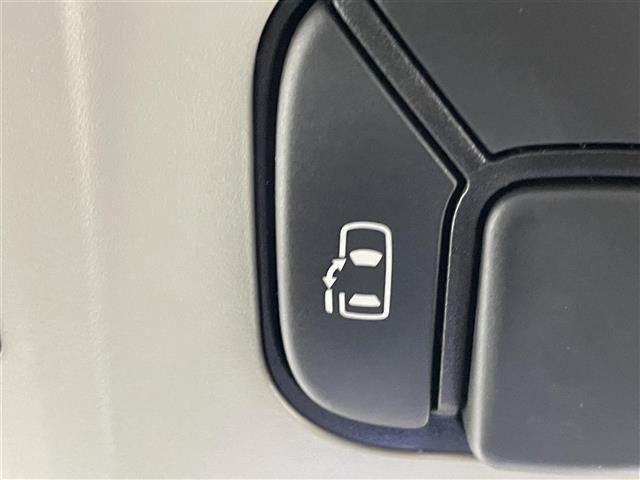 ヴェルファイア ２．４Ｚ　フリップダウンモニター　純正７インチナビ　バックカメラ　両側パワースライドドア　ＨＩＤオートライト　純正１８インチアルミホイール　ステアリングリモコン　ドライブレコーダー　ＥＴＣ　スマートキー　禁煙車（25枚目）