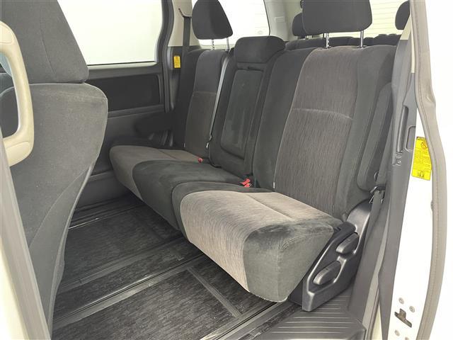 ヴェルファイア ２．４Ｚ　フリップダウンモニター　純正７インチナビ　バックカメラ　両側パワースライドドア　ＨＩＤオートライト　純正１８インチアルミホイール　ステアリングリモコン　ドライブレコーダー　ＥＴＣ　スマートキー　禁煙車（38枚目）