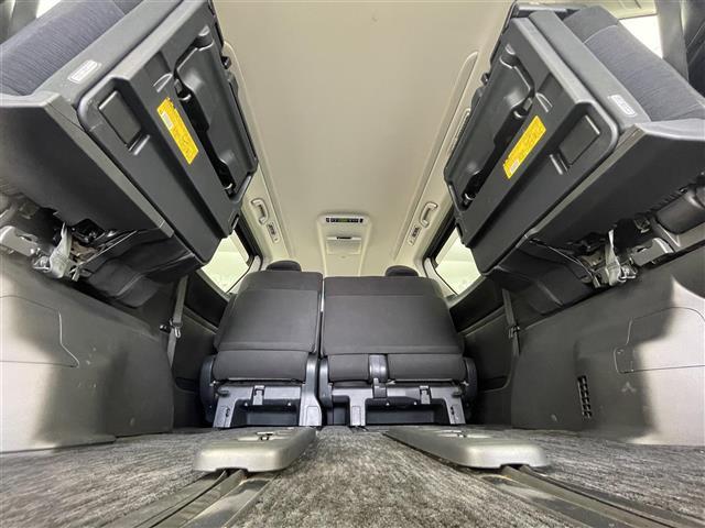 ヴェルファイア ２．４Ｚ　フリップダウンモニター　純正７インチナビ　バックカメラ　両側パワースライドドア　ＨＩＤオートライト　純正１８インチアルミホイール　ステアリングリモコン　ドライブレコーダー　ＥＴＣ　スマートキー　禁煙車（42枚目）