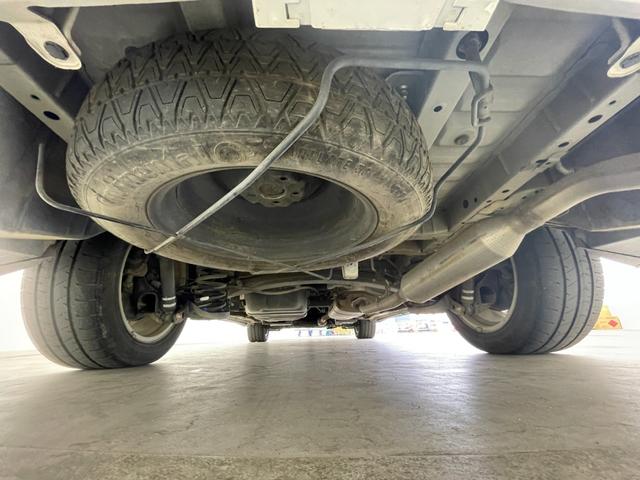 ヴェルファイア ２．４Ｚ　フリップダウンモニター　純正７インチナビ　バックカメラ　両側パワースライドドア　ＨＩＤオートライト　純正１８インチアルミホイール　ステアリングリモコン　ドライブレコーダー　ＥＴＣ　スマートキー　禁煙車（75枚目）