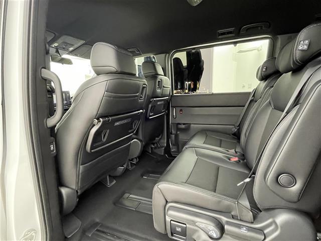 ステップワゴン e:HEVスパーダ 登録済未使用車 純正11インチナビ バックカメラ 両側パワースライドドア アダプティブクルーズコントロール シートヒーター 純正16インチAW ステアリングリモコン コーナーセンサー プッシュスタート(23枚目)