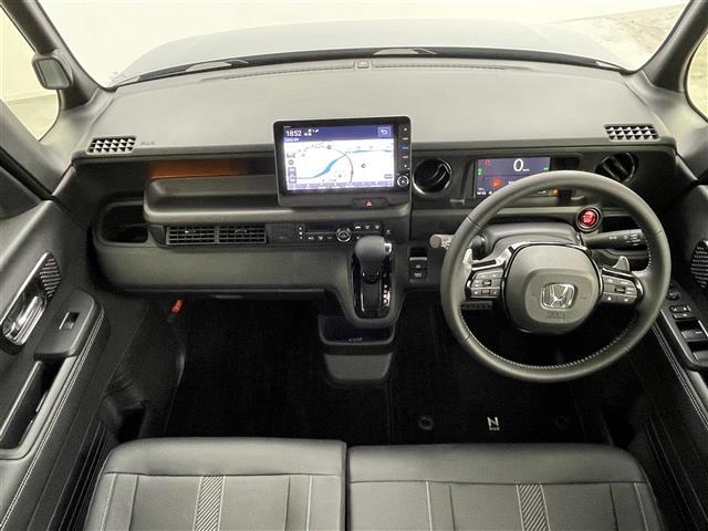 N-BOXカスタム ターボコーディネートスタイル 純正9インチナビ バックカメラ 両側パワースライドドア アダプティブクルーズコントロール LED AHB シートヒーター 純正15インチAW ステアリングリモコン スマートキー ETC2.0 禁煙車(2枚目)