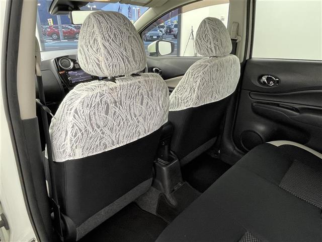 ノート e-パワー X 純正7インチナビ アラウンドビューモニター クルーズコントロール LEDライト 純正15インチアルミホイール ステアリングリモコン ドライブレコーダー ETC スマートキー プッシュスタート 禁煙車(23枚目)