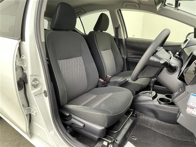 アクア Sスタイルブラック 衝突軽減 社外7インチナビ バックカメラ LEDライト オートマチックハイビーム 純正15インチアルミホイール クリアランスソナー ドライブレコーダー ETC スマートキー プッシュスタート 禁煙車(16枚目)