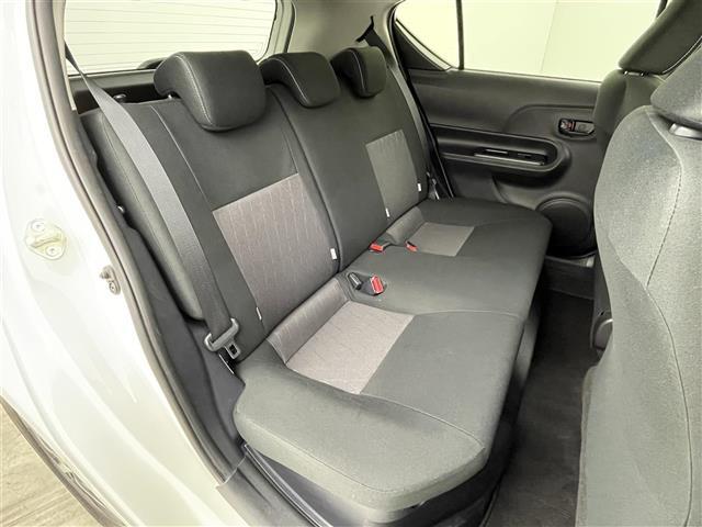 アクア Sスタイルブラック 衝突軽減 社外7インチナビ バックカメラ LEDライト オートマチックハイビーム 純正15インチアルミホイール クリアランスソナー ドライブレコーダー ETC スマートキー プッシュスタート 禁煙車(18枚目)