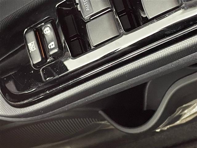 アクア Sスタイルブラック 衝突軽減 社外7インチナビ バックカメラ LEDライト オートマチックハイビーム 純正15インチアルミホイール クリアランスソナー ドライブレコーダー ETC スマートキー プッシュスタート 禁煙車(37枚目)