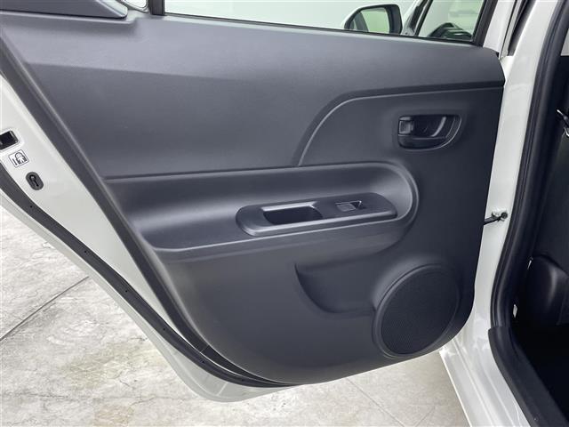 アクア Sスタイルブラック 衝突軽減 社外7インチナビ バックカメラ LEDライト オートマチックハイビーム 純正15インチアルミホイール クリアランスソナー ドライブレコーダー ETC スマートキー プッシュスタート 禁煙車(40枚目)