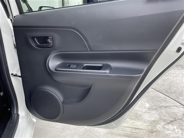 アクア Sスタイルブラック 衝突軽減 社外7インチナビ バックカメラ LEDライト オートマチックハイビーム 純正15インチアルミホイール クリアランスソナー ドライブレコーダー ETC スマートキー プッシュスタート 禁煙車(41枚目)