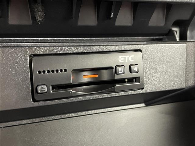 ソリオバンディット ハイブリッドＭＶ　純正７インチナビ　全方位モニター　クルーズコントロール　片側パワースライドドア　ＬＥＤライト　純正１５インチアルミホイール　スマートキー　プッシュスタート　純正フロアマット　オートエアコン　禁煙車（11枚目）