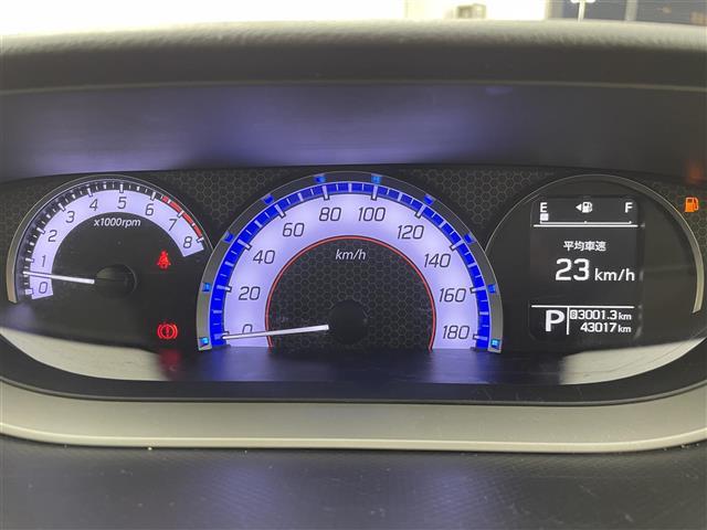 ソリオバンディット ハイブリッドＭＶ　純正７インチナビ　全方位モニター　クルーズコントロール　片側パワースライドドア　ＬＥＤライト　純正１５インチアルミホイール　スマートキー　プッシュスタート　純正フロアマット　オートエアコン　禁煙車（12枚目）