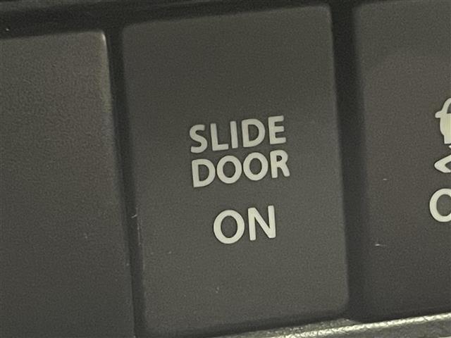 ソリオバンディット ハイブリッドＭＶ　純正７インチナビ　全方位モニター　クルーズコントロール　片側パワースライドドア　ＬＥＤライト　純正１５インチアルミホイール　スマートキー　プッシュスタート　純正フロアマット　オートエアコン　禁煙車（15枚目）