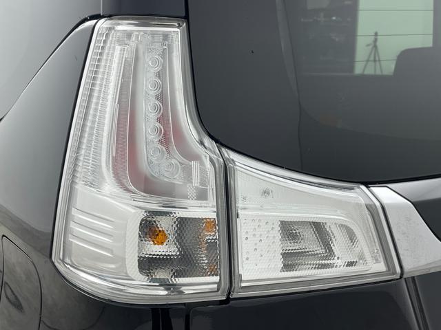 ソリオバンディット ハイブリッドＭＶ　純正７インチナビ　全方位モニター　クルーズコントロール　片側パワースライドドア　ＬＥＤライト　純正１５インチアルミホイール　スマートキー　プッシュスタート　純正フロアマット　オートエアコン　禁煙車（57枚目）