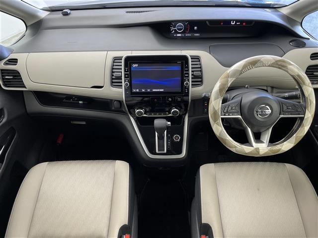 セレナ ハイウェイスターG 禁煙車 7インチ純正ナビ アラウンドビューモニター パーキングアシスト ドライブレコーダー ビルトインETC LEDライト 純正アルミホイール クルコン 両側パワースライドドア プッシュスタート(2枚目)