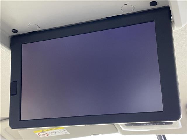 セレナ ハイウェイスターG 禁煙車 7インチ純正ナビ アラウンドビューモニター パーキングアシスト ドライブレコーダー ビルトインETC LEDライト 純正アルミホイール クルコン 両側パワースライドドア プッシュスタート(3枚目)