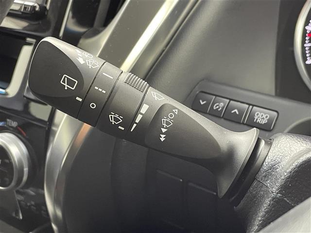 ヴェルファイア 2.5Z Aエディション フリップダウンモニター 純正9インチナビ 両側パワースライドドア LED オットマン 純正18インチアルミホイール ステアリングリモコン ETC2.0 スマートキー プッシュスタート 禁煙車(10枚目)