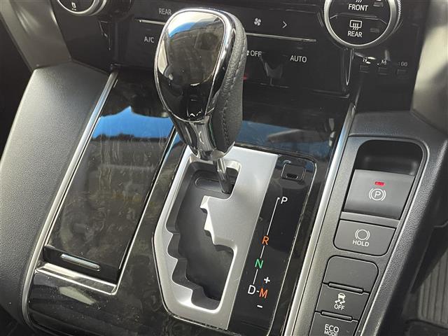 ヴェルファイア 2.5Z Aエディション フリップダウンモニター 純正9インチナビ 両側パワースライドドア LED オットマン 純正18インチアルミホイール ステアリングリモコン ETC2.0 スマートキー プッシュスタート 禁煙車(13枚目)