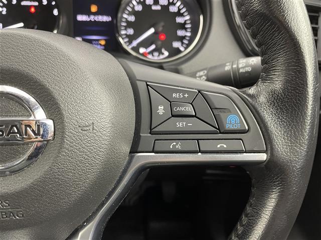 エクストレイル 20Xi 衝突軽減 社外7インチナビ アラウンドビューモニター レーダークルーズコントロール パワーバックドア LEDライト 純正18インチアルミホイール ステアリングリモコン スマートキー ETC 禁煙車(12枚目)