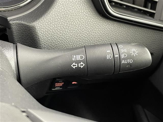 エクストレイル 20Xi 衝突軽減 社外7インチナビ アラウンドビューモニター レーダークルーズコントロール パワーバックドア LEDライト 純正18インチアルミホイール ステアリングリモコン スマートキー ETC 禁煙車(14枚目)