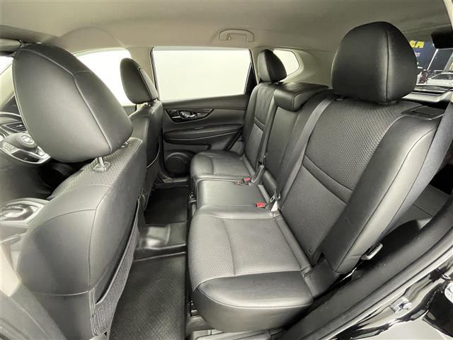 エクストレイル 20Xi 衝突軽減 社外7インチナビ アラウンドビューモニター レーダークルーズコントロール パワーバックドア LEDライト 純正18インチアルミホイール ステアリングリモコン スマートキー ETC 禁煙車(31枚目)