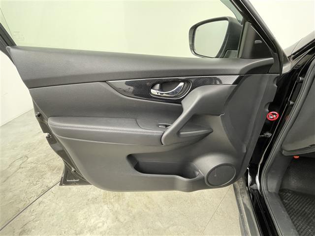 エクストレイル 20Xi 衝突軽減 社外7インチナビ アラウンドビューモニター レーダークルーズコントロール パワーバックドア LEDライト 純正18インチアルミホイール ステアリングリモコン スマートキー ETC 禁煙車(32枚目)