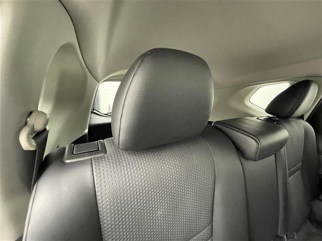 エクストレイル 20Xi 衝突軽減 社外7インチナビ アラウンドビューモニター レーダークルーズコントロール パワーバックドア LEDライト 純正18インチアルミホイール ステアリングリモコン スマートキー ETC 禁煙車(36枚目)