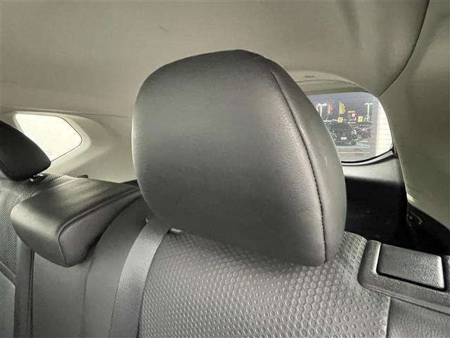 エクストレイル 20Xi 衝突軽減 社外7インチナビ アラウンドビューモニター レーダークルーズコントロール パワーバックドア LEDライト 純正18インチアルミホイール ステアリングリモコン スマートキー ETC 禁煙車(39枚目)