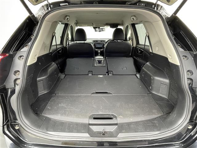 エクストレイル 20Xi 衝突軽減 社外7インチナビ アラウンドビューモニター レーダークルーズコントロール パワーバックドア LEDライト 純正18インチアルミホイール ステアリングリモコン スマートキー ETC 禁煙車(41枚目)