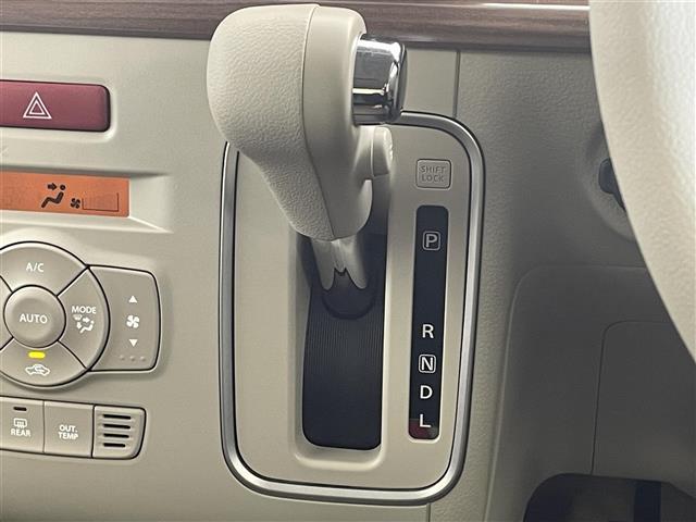 アルトラパンLC X 届出済未使用車 純正ディスプレイオーディオ バックカメラ シートヒーター 衝突被害軽減ブレーキ レーンアシスト オートハイビーム LEDヘッドライト ハーフレザーシート スマートキー 禁煙車(17枚目)