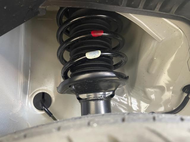 アルトラパンLC X 届出済未使用車 純正ディスプレイオーディオ バックカメラ シートヒーター 衝突被害軽減ブレーキ レーンアシスト オートハイビーム LEDヘッドライト ハーフレザーシート スマートキー 禁煙車(70枚目)