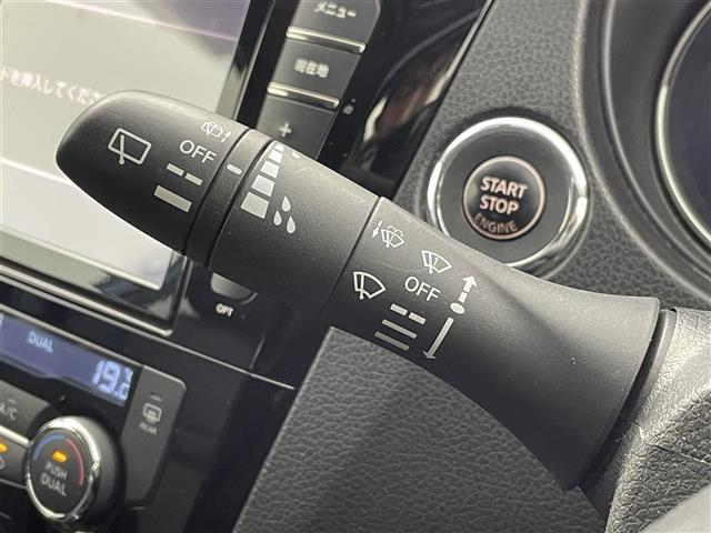 エクストレイル 20X エマージェンシーブレーキパッケージ 禁煙車 純正8型ナビ 後席モニター Bカメラ エマブレ ダウンヒルコントロール LEDヘッドライト オートライト シートヒーター デュアルオートエアコン コーナーセンサー ビルトインETC 純正アルミ(20枚目)