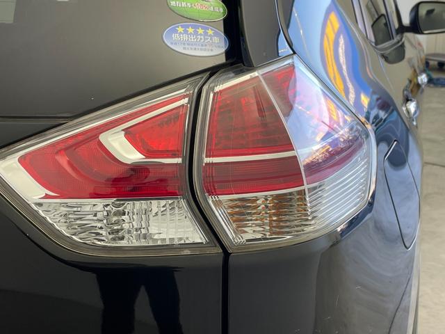 エクストレイル 20X エマージェンシーブレーキパッケージ 禁煙車 純正8型ナビ 後席モニター Bカメラ エマブレ ダウンヒルコントロール LEDヘッドライト オートライト シートヒーター デュアルオートエアコン コーナーセンサー ビルトインETC 純正アルミ(74枚目)