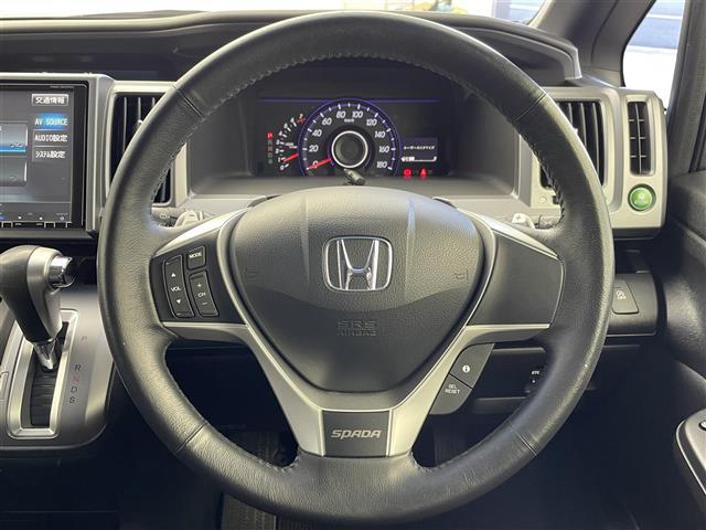 ステップワゴンスパーダ Z 禁煙車 純正9型ナビ 社外後席モニター バックモニター 両側パワスラ H.I.D フォグランプ オートライト パドルシフト 電格ミラー ステリモ ビルトインETC スマートキー スペアキー 純正アルミ(16枚目)