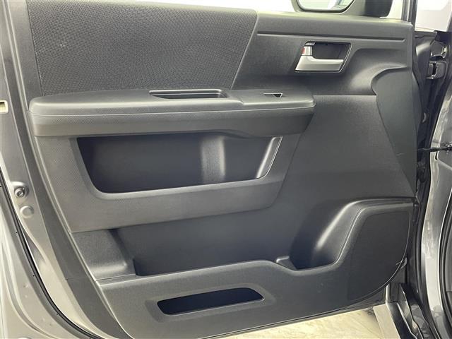 ステップワゴンスパーダ Z 禁煙車 純正9型ナビ 社外後席モニター バックモニター 両側パワスラ H.I.D フォグランプ オートライト パドルシフト 電格ミラー ステリモ ビルトインETC スマートキー スペアキー 純正アルミ(38枚目)