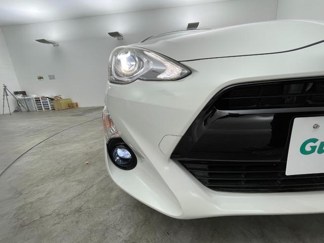 アクア Sスタイルブラック 純正7インチSDナビ 純正ドライブレコーダー クルーズコントロール ステアリングリモコン フルセグTV バックカメラ フォグライト オートライト プッシュスタート スマートキー 電動格納ミラー 禁煙車(60枚目)