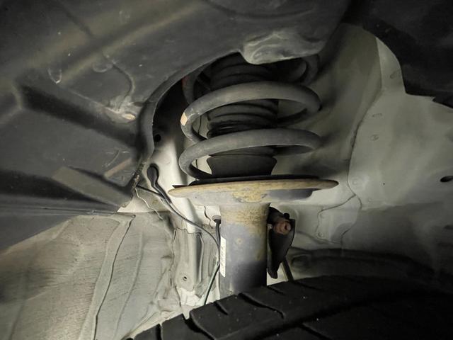 アクア Sスタイルブラック 純正7インチSDナビ 純正ドライブレコーダー クルーズコントロール ステアリングリモコン フルセグTV バックカメラ フォグライト オートライト プッシュスタート スマートキー 電動格納ミラー 禁煙車(73枚目)