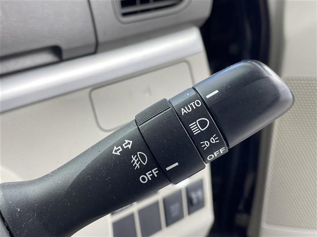 タント Xターボ 純正7インチナビ バックカメラ 片側パワースライドドア オートライト ヘッドライトレベライザー ベンチシート ステアリングリモコン 純正フロアマット スマートキー 盗難防止装置 ABS 禁煙車(14枚目)