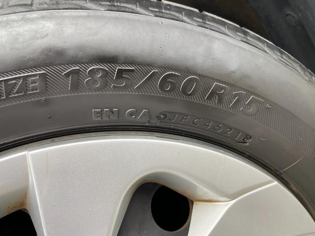 シエンタ G クエロ 衝突被害軽減ブレーキ 純正7インチナビ バックカメラ 両側パワースライドドア LEDライト AHB ハーフレザーシート ステアリングリモコン レーンディパーチャーアラート スマートキー ETC 禁煙車(69枚目)