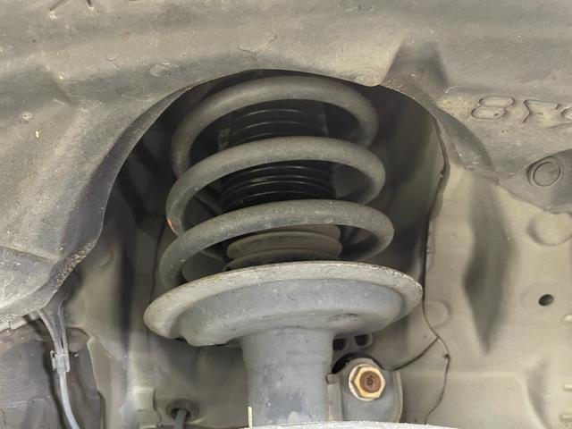 シエンタ G クエロ 衝突被害軽減ブレーキ 純正7インチナビ バックカメラ 両側パワースライドドア LEDライト AHB ハーフレザーシート ステアリングリモコン レーンディパーチャーアラート スマートキー ETC 禁煙車(71枚目)