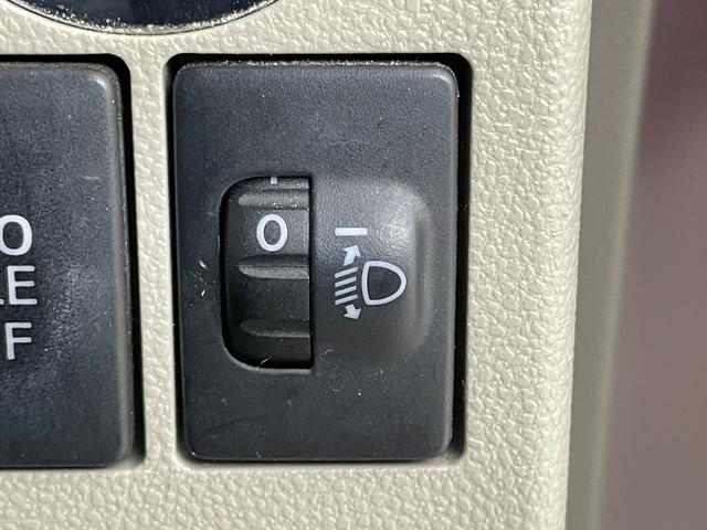 タント X SAII ナビ 衝突軽減ブレーキ Bluetooth フルセグTV パワースライドドア プッシュスタート アイドリングストップ スマートキー スペアキー CD DVD USB 純正フロアマット 横滑り防止装置(7枚目)