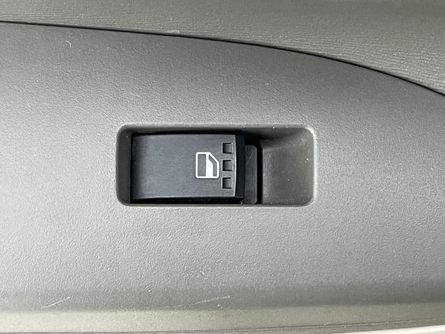 タント X SAII ナビ 衝突軽減ブレーキ Bluetooth フルセグTV パワースライドドア プッシュスタート アイドリングストップ スマートキー スペアキー CD DVD USB 純正フロアマット 横滑り防止装置(48枚目)