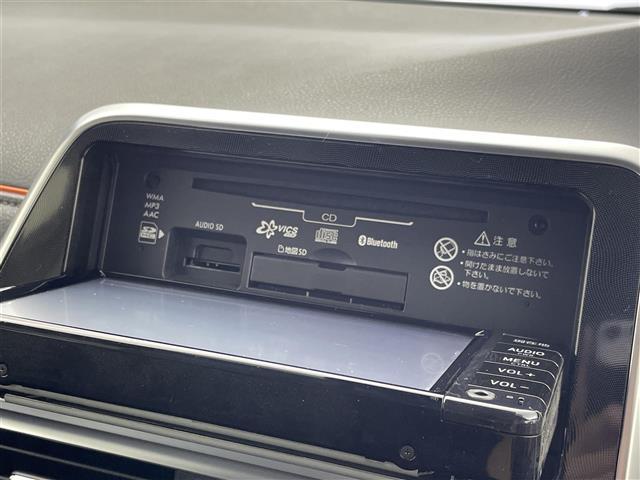 シエンタ G クエロ 禁煙車 純正7インチナビ ビルトインETC アイドリングストップ オートハイビーム オートライト LEDライト 両側パワースライドドア 純正フロアマット バックカメラ プッシュスタート 電格ミラー(5枚目)