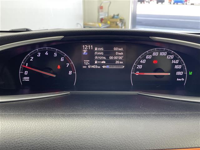 シエンタ G クエロ 禁煙車 純正7インチナビ ビルトインETC アイドリングストップ オートハイビーム オートライト LEDライト 両側パワースライドドア 純正フロアマット バックカメラ プッシュスタート 電格ミラー(6枚目)
