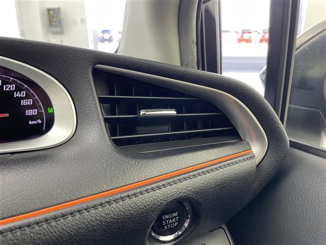 シエンタ G クエロ 禁煙車 純正7インチナビ ビルトインETC アイドリングストップ オートハイビーム オートライト LEDライト 両側パワースライドドア 純正フロアマット バックカメラ プッシュスタート 電格ミラー(25枚目)