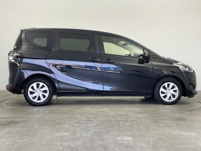 シエンタ G クエロ 禁煙車 純正7インチナビ ビルトインETC アイドリングストップ オートハイビーム オートライト LEDライト 両側パワースライドドア 純正フロアマット バックカメラ プッシュスタート 電格ミラー(64枚目)